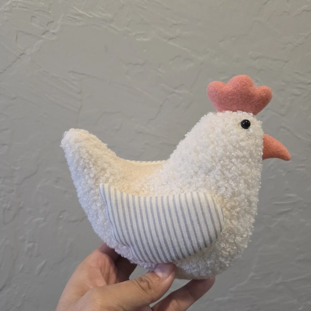 Target Stuffed Chicken‎ Decor